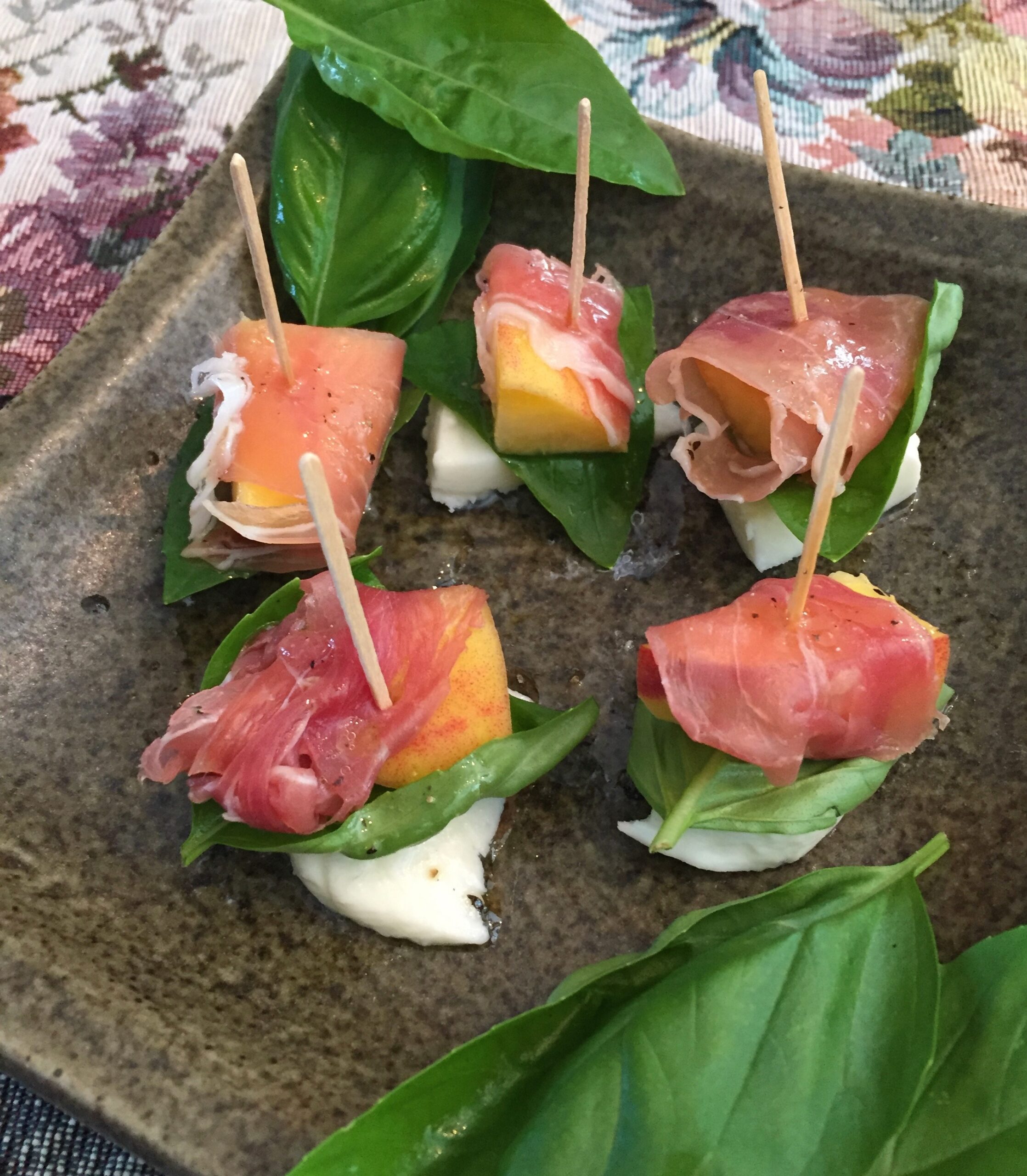 Prosciutto Peach Bites – Jersey Girl in the Kitchen